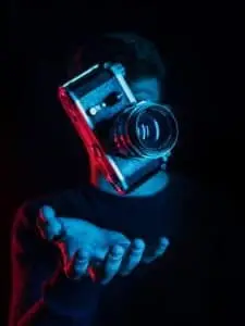 Foto di Julius Drost su Unsplash macchina fotografica